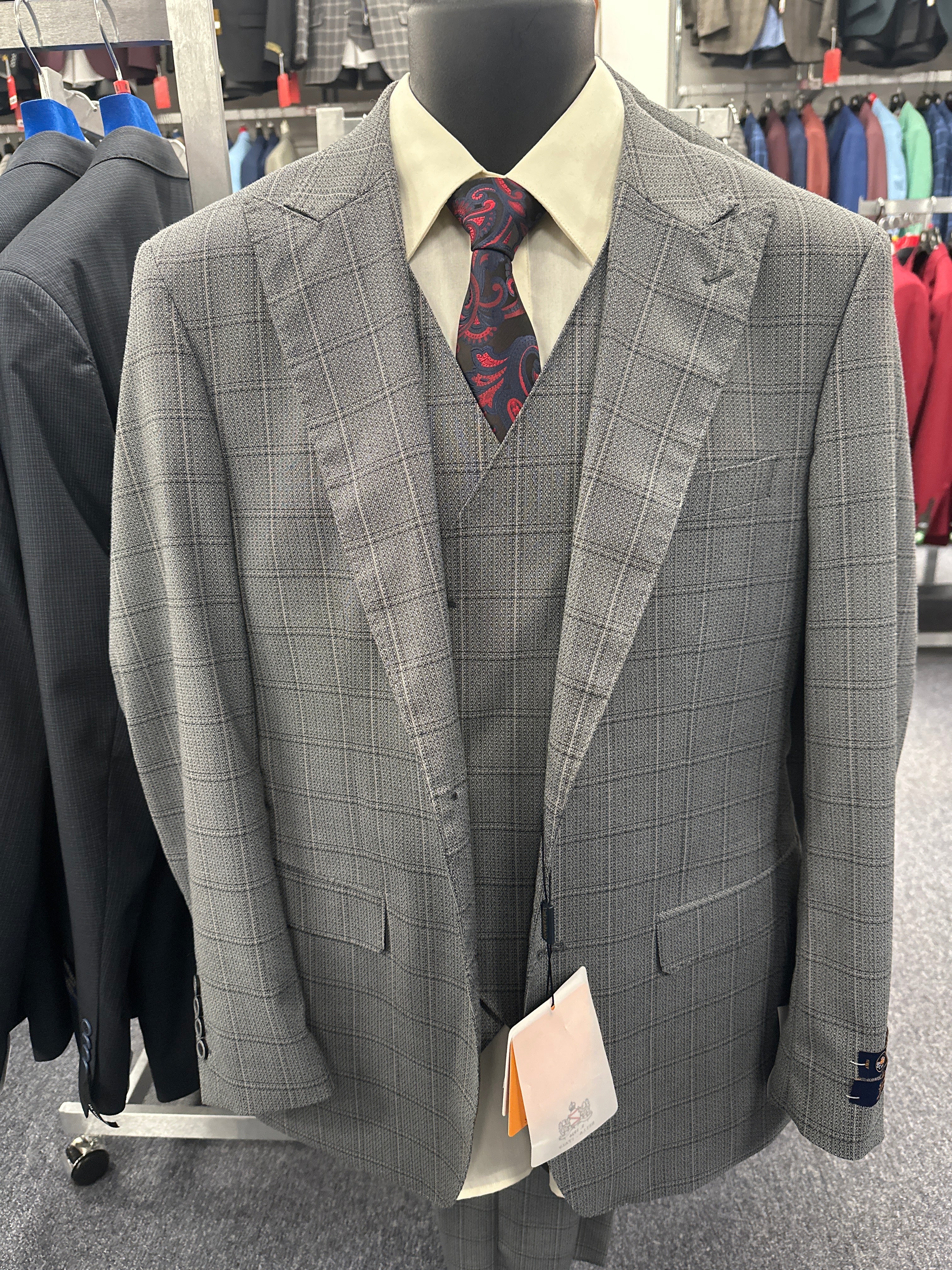 Statement Gray 3 Piece Tailored Fit Suit - Monte